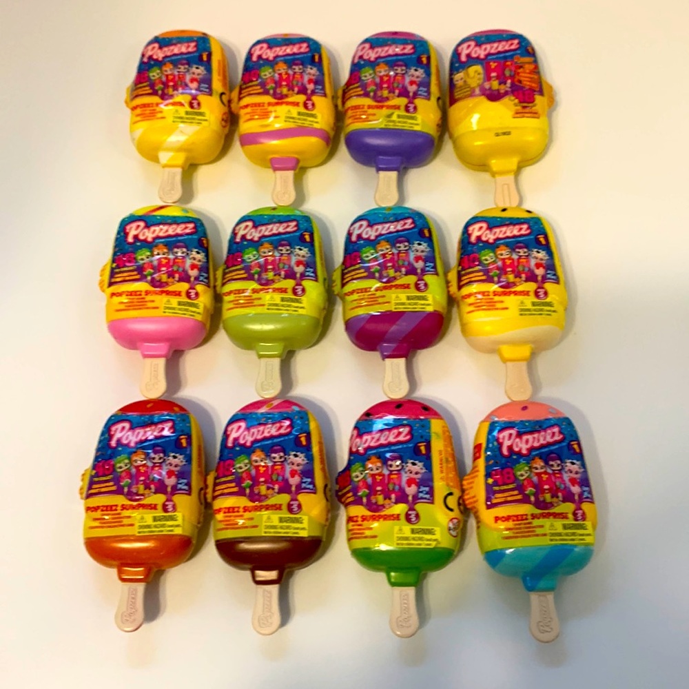 POPZEEZ SERIES 1 CHARACTER FRUITY SWEET FRIENDS DIPPED IN FUN SET OF (12) #A1-12